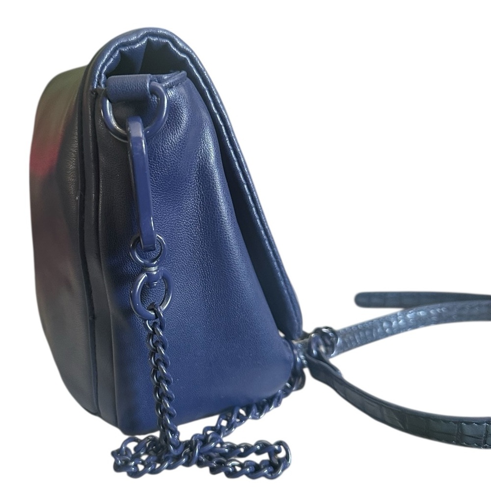 Steve Madden Blue Magenta Chain Crossbody Handbag - Picture 2 of 15